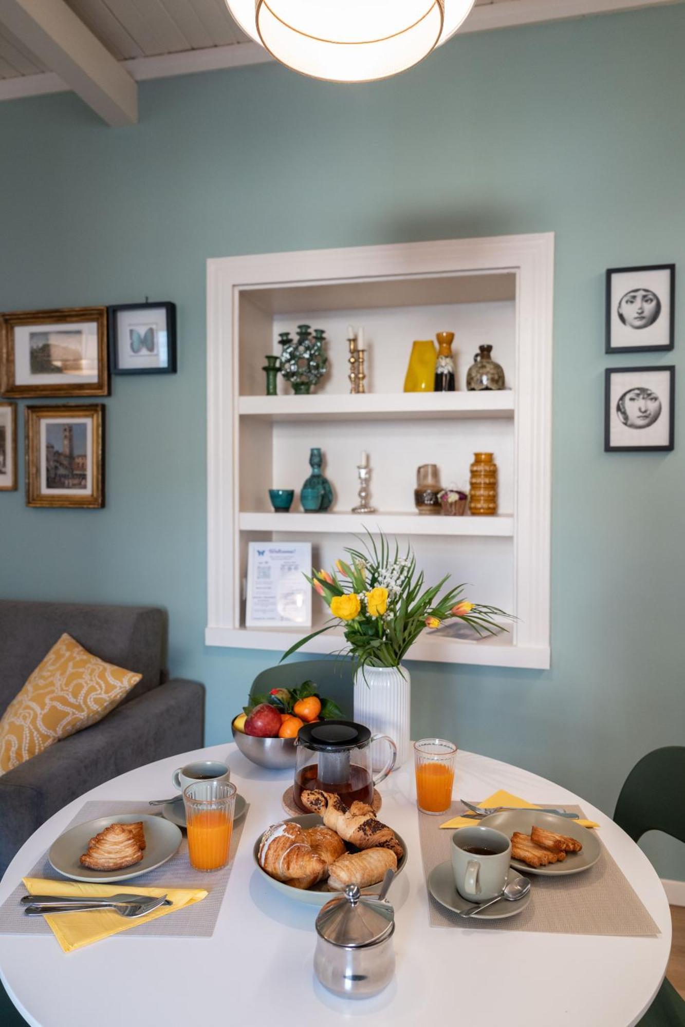 La Farfalla Blu - Boutique Apartment 베르가모 외부 사진
